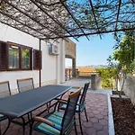 Limun-2 By Interhome