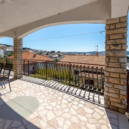 Appartement Limun-2 By Interhome *