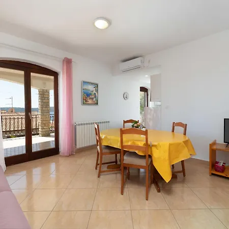 Apartment Limun-2 By Interhome